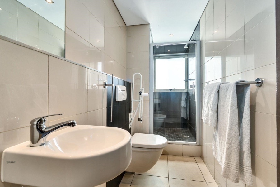 To Let 3 Bedroom Property for Rent in De Waterkant Western Cape